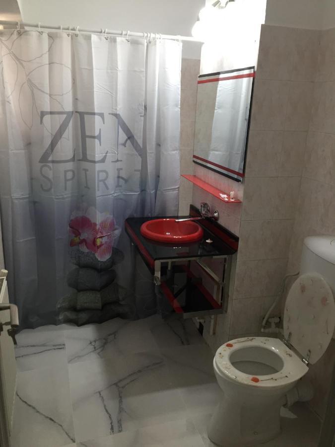 Ultracentral Zona Zero Apartament Bacau Exterior photo